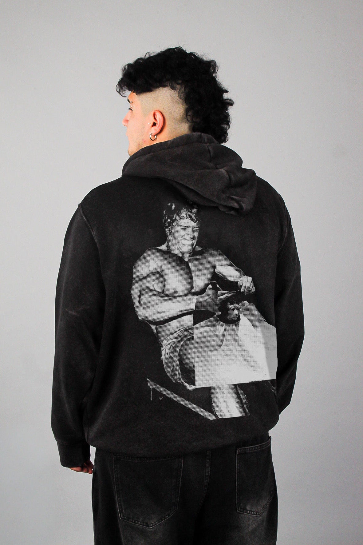 Hoodie Peluquero Schwarzenegger